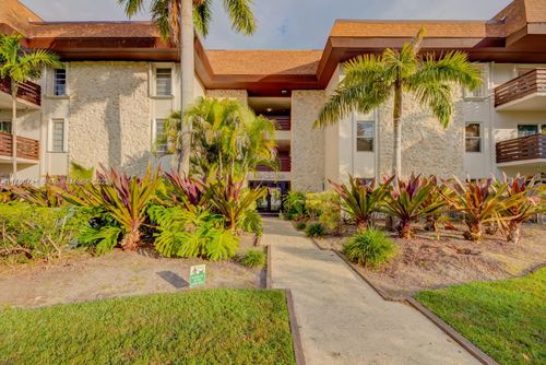 apt-c211-7477 Sw 82nd St, Miami, FL, 33143-7360 | Card Image