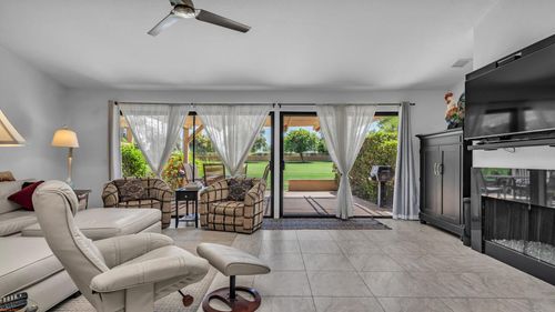 77673 Woodhaven Dr S, Palm Desert, CA, 92211-8194 | Card Image