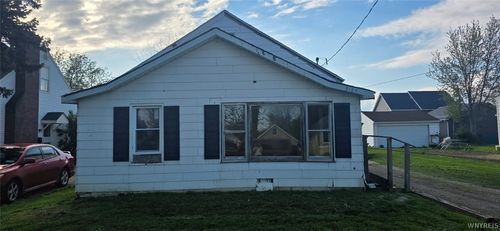 3184 Trenton Rd, Hamburg, NY, 14075-2014 | Card Image