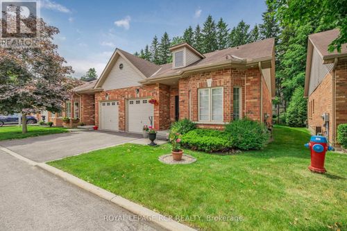 44 Fred Barnard Way, Uxbridge, ON, L9P0B9 | Card Image