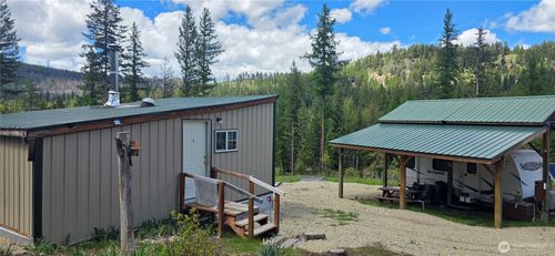 790 Bonaparte Lake Rd, Tonasket, WA, 98855 | Card Image