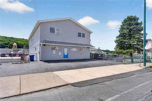 162 W Ridge St, Lansford, PA, 18232-1310 | Card Image