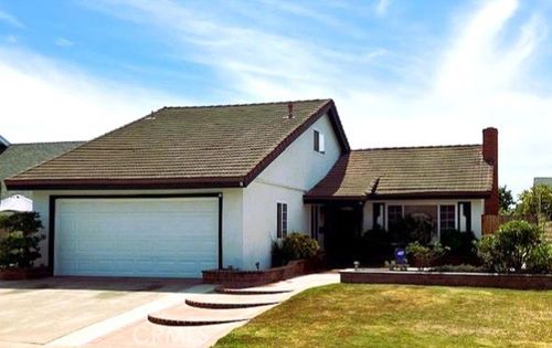 5172 Glenwood Cir, La Palma, CA, 90623-1713 | Card Image