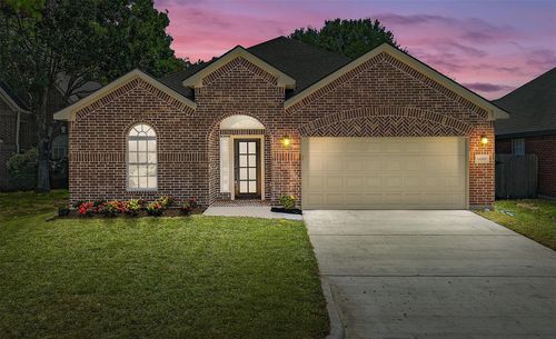 14203 Sandalfoot St, Houston, TX, 77095-2975 | Card Image