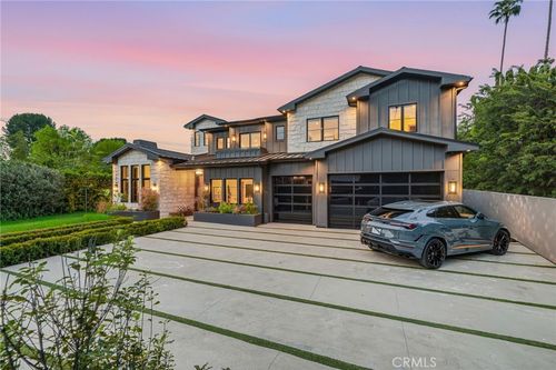 16657 Oldham St, Encino, CA, 91436-3703 | Card Image