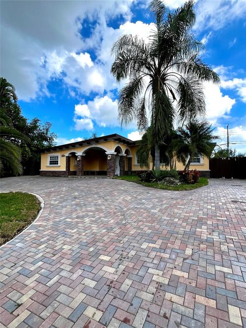 6624 Osborne Dr, LAKE WORTH, FL, 33462-3850 | Card Image
