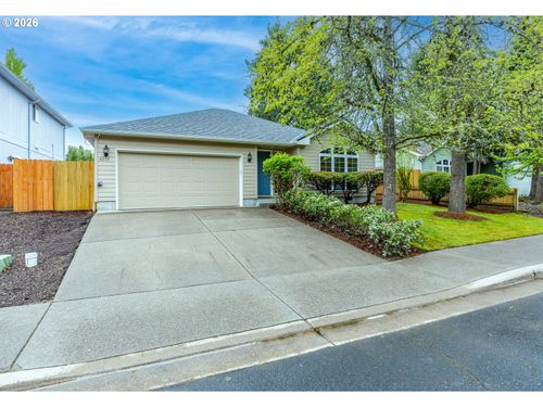 4277 Cole Way, Springfield, OR, 97478-5586 | Card Image