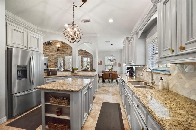 27603 Siandra Creek Ln, House other with 5 bedrooms, 5 bathrooms and 3 parking in Spring TX | Image 18
