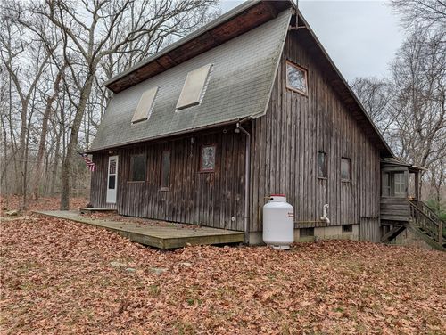 18 King Rd, Foster, RI, 02825-1339 | Card Image