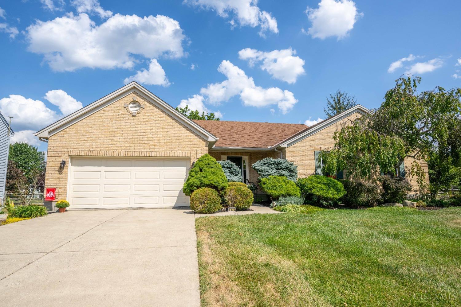 Sarah Dr, Mason, OH 45040