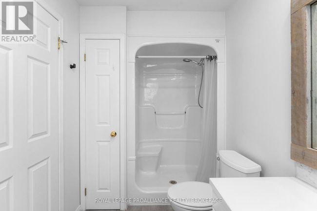 343 Sunrise Cres, House other with 4 bedrooms, 3 bathrooms and 4 parking in Kingston ON | Image 21