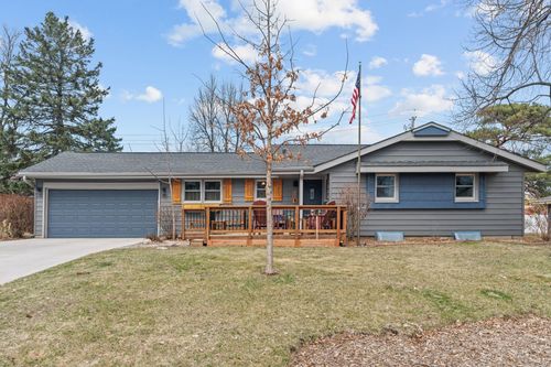 791 Creek Ave, Mendota Heights, MN, 55120-1615 | Card Image