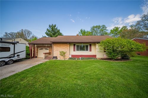 10129 E River Rd Road, Elyria, OH, 44035 | Card Image