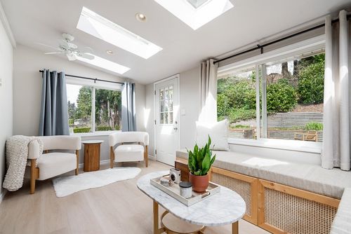 32157 Holiday Ave, Mission, BC, V2V2N3 | Card Image