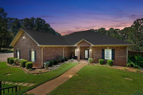 130 Lisa Ln, Marshall, TX, 75672-1307 | Card Image