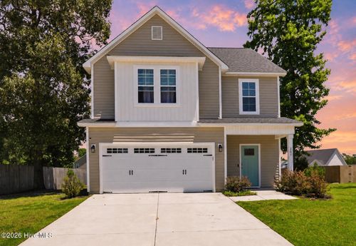 203 Broadleaf Dr, Jacksonville, NC, 28546-0178 | Card Image