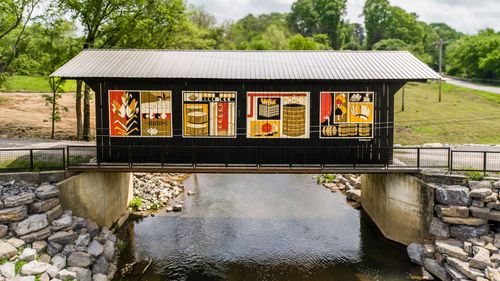 975 Main St, Lynchburg, TN, 37352-8322 | Card Image