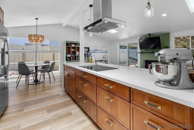 9542 Larrabee Ave, House other with 3 bedrooms, 2 bathrooms and 4 parking in San Diego CA | Image 8