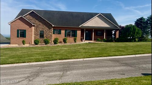 127 Golf View Blvd, Dandridge, TN, 37725-6166 | Card Image