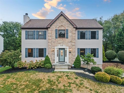 138 Village Dr, Cranberry Twp, PA, 16066-3369 | Card Image