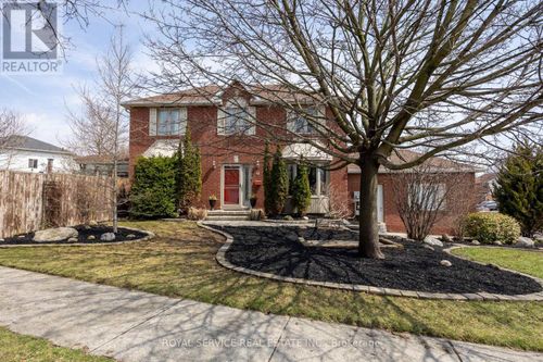 41 Apple Blossom Blvd, Bowmanville, ON, L1C4L9 | Card Image