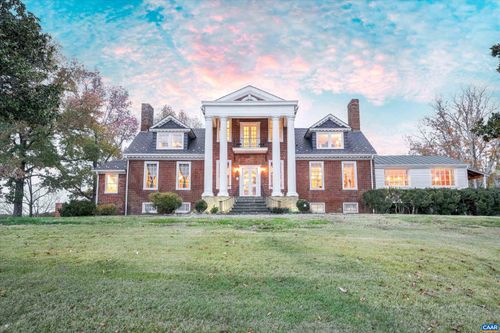 1843 Cabell Rd, WINGINA, VA, 24599-3073 | Card Image