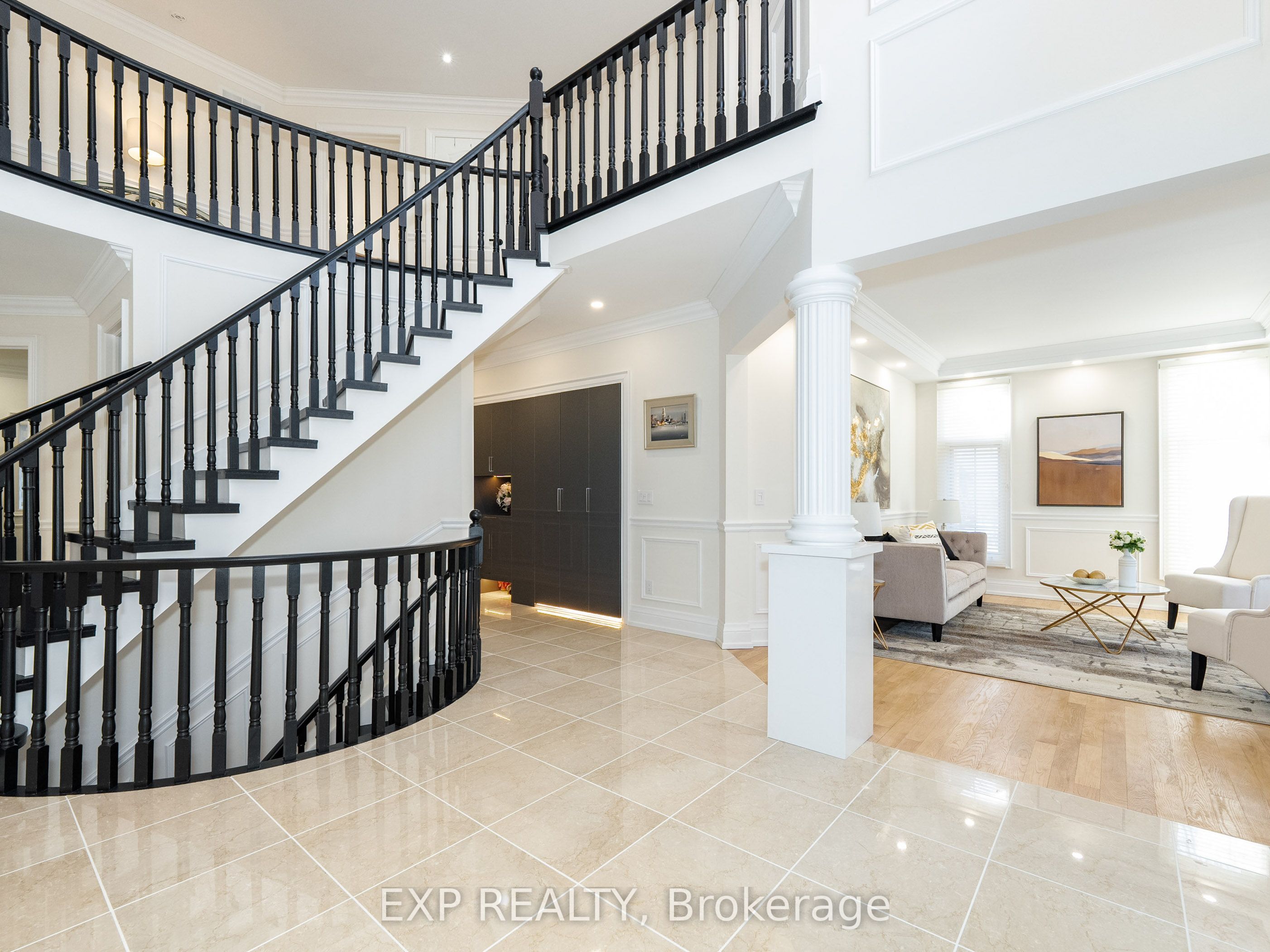 Residential in Richmond Hill 5