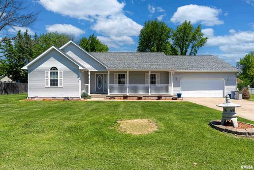 309 Evergreen Trl, Herrin, IL, 62948-3760 | Card Image