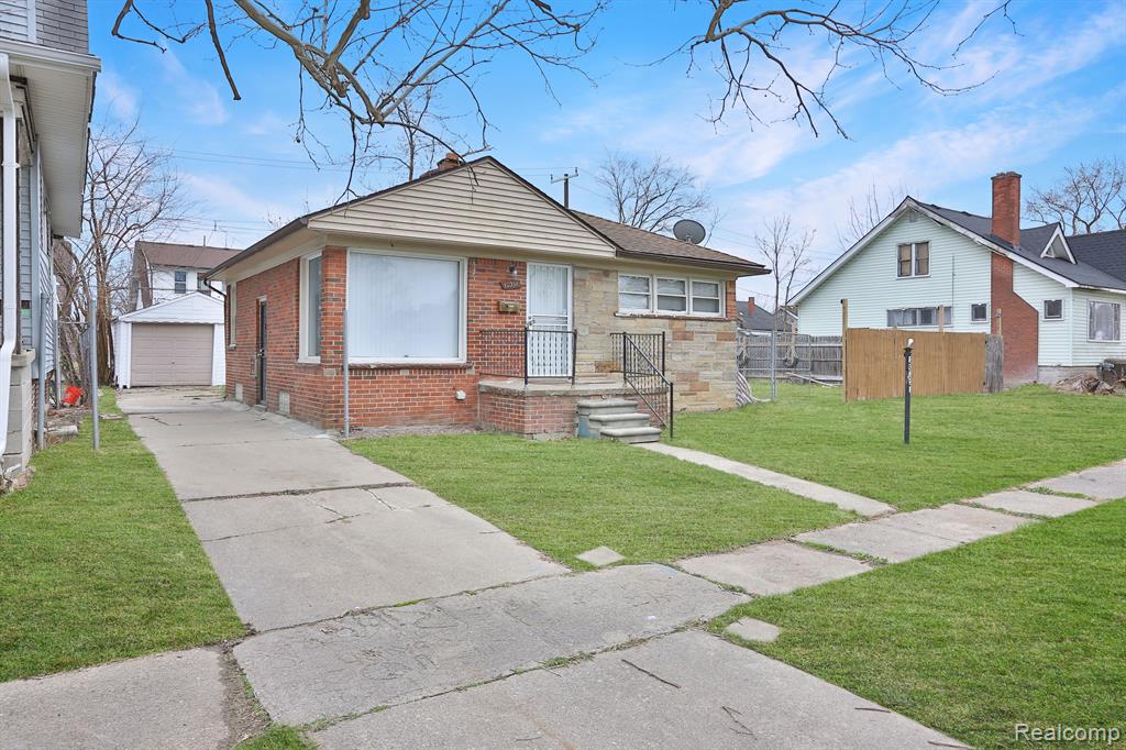 Aurora St, Detroit, MI 48204