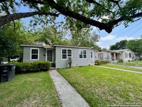 513 Walton Ave, San Antonio, TX, 78225-1459 | Card Image