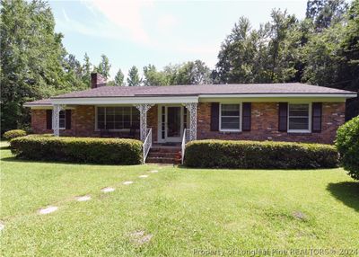 452 Bee Gee Road, House other with 3 bedrooms, 1 bathrooms and null parking in Lumberton NC | Image 2