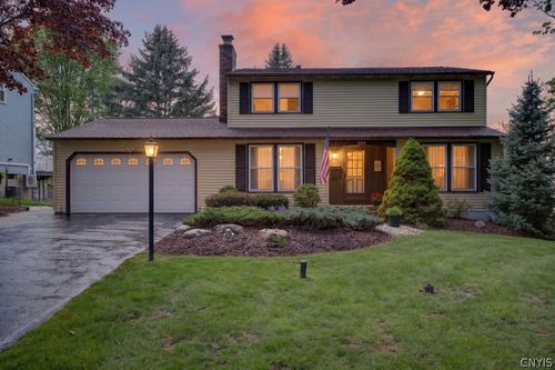500 Whedon Rd, Syracuse, NY, 13219-1820 | Card Image