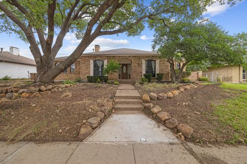 1527 Estates Way, Carrollton, TX, 75006-1503 | Card Image