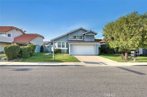 5 Navajo Trail Ln, Phillips Ranch, CA, 91766-4946 | Card Image