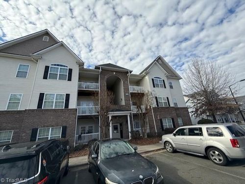 2422 Eagle Creek Ct, Winston Salem, NC, 27103-6273 | Card Image