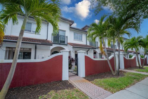3624 Nw 29th Pl, Lauderdale Lakes, FL, 33311-8370 | Card Image