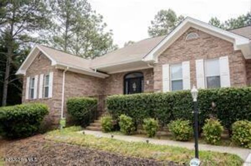 8 Tull Ln, Pinehurst, NC, 28374-9795 | Card Image
