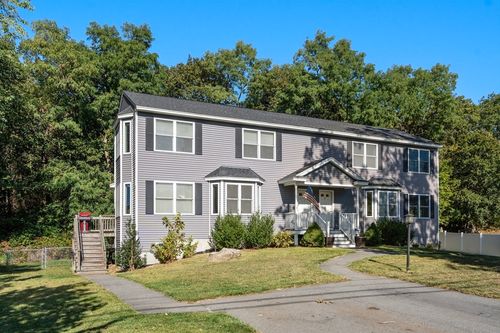 190 Old Rd, Dracut, MA, 01826-3540 | Card Image