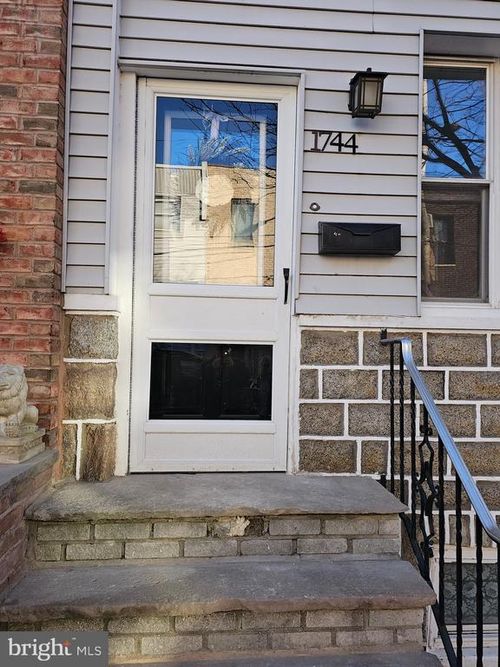 1744 Stocker St, PHILADELPHIA, PA, 19145-4719 | Card Image
