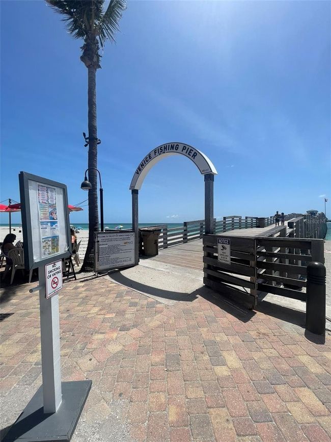 1060 - 1060 Cockrill St, House other with 2 bedrooms, 2 bathrooms and null parking in VENICE FL | Image 52