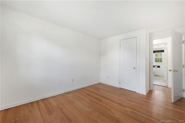 115 Mohawk Drive Ext, House other with 3 bedrooms, 2 bathrooms and 2 parking in West Haven CT | Image 15