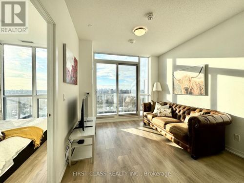 709-36 Forest Manor Rd, North York, ON, M2J0H3 | Card Image