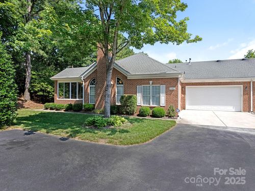 8465 Olde Troon Dr, Charlotte, NC, 28277-6521 | Card Image