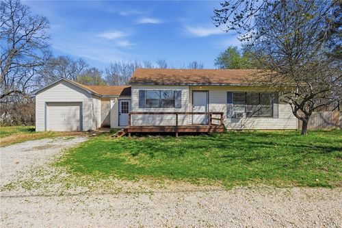 2680 Hayden Rd, Pea Ridge, AR, 72751-2004 | Card Image
