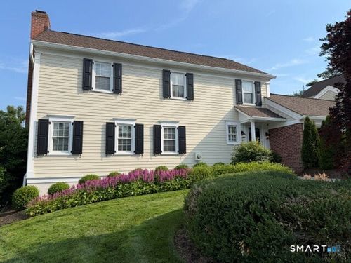 9-123 Richmond Hill Rd, New Canaan, CT, 06840-5327 | Card Image