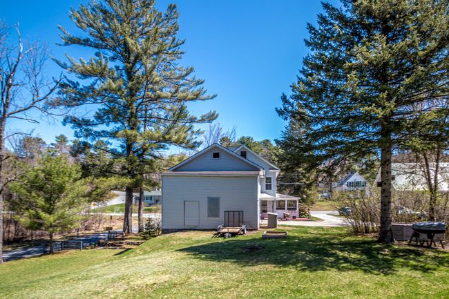 75 Elm St, House other with 5 bedrooms, 2 bathrooms and null parking in Whitefield NH | Image 46