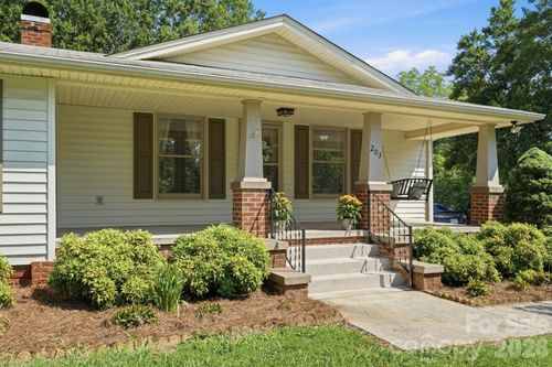203 Union St, Stanfield, NC, 28163-9531 | Card Image