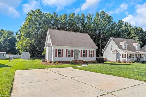 5030 Tutelo Trl, Winston Salem, NC, 27127-9435 | Card Image
