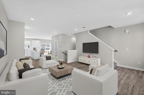 5 Moran Pl, BRIDGEPORT, PA, 19405-1476 | Card Image