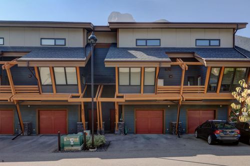 803-105 Stewart Creek Rise, Canmore, AB, T1W0J5 | Card Image